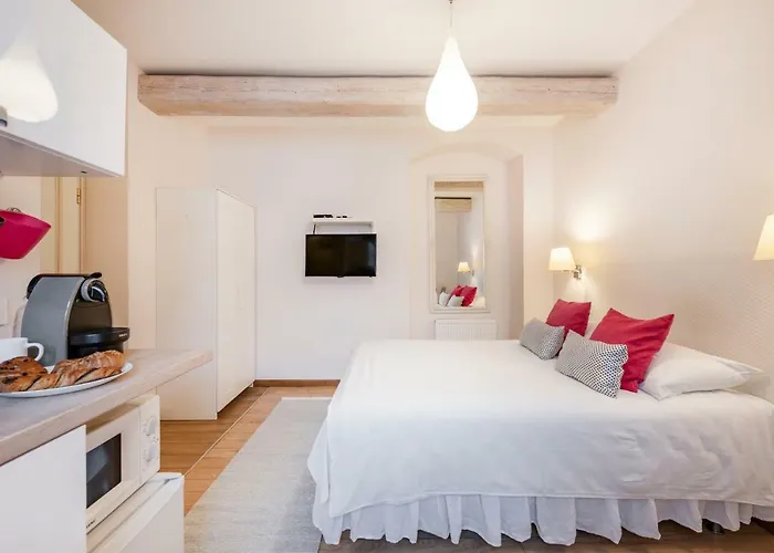 Vilnius Apartments Aparthotel